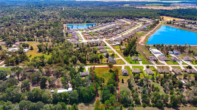6218 Rolling Hills Road, Conroe, TX 77303
