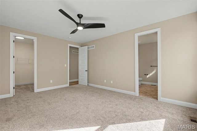 1060 Morgan Meadow Drive, Wentzville, MO 63385