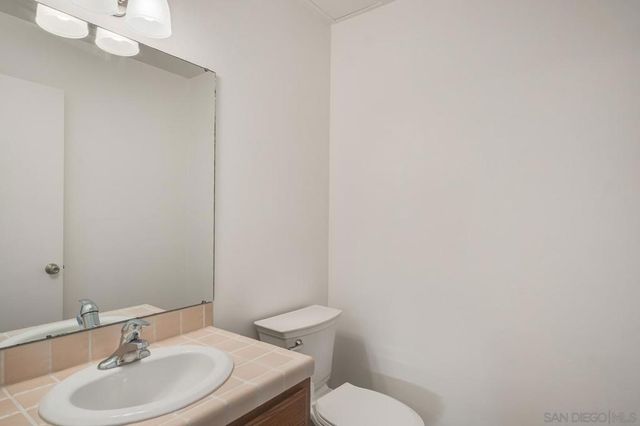 4356 Vision, San Diego, CA 92121