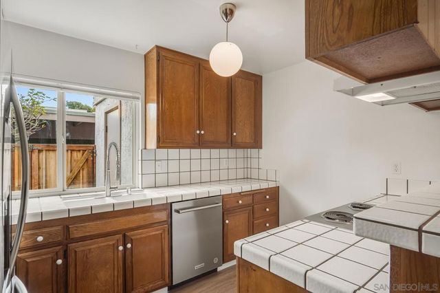 4356 Vision, San Diego, CA 92121