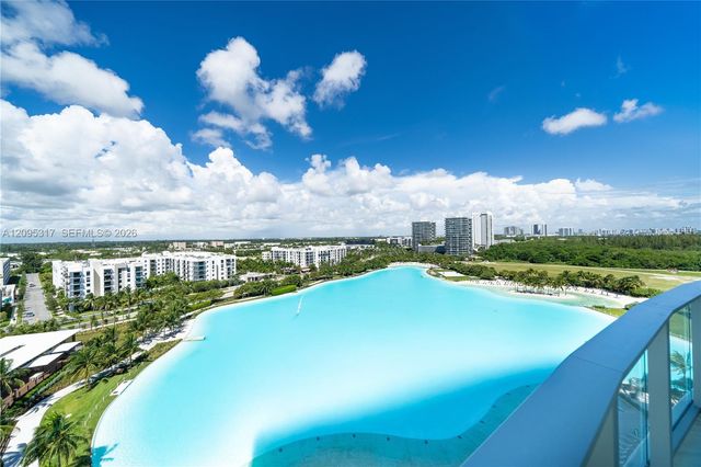 2411 Laguna Circle 906, North Miami Beach, FL 33181