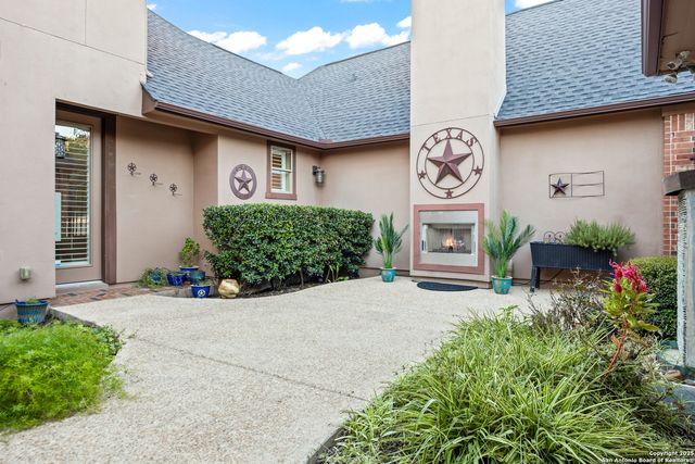 8202 Plum Valley, San Antonio, TX 78255