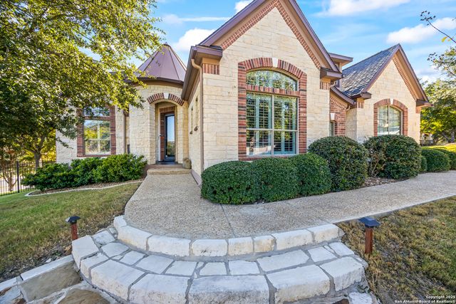 8202 Plum Valley, San Antonio, TX 78255