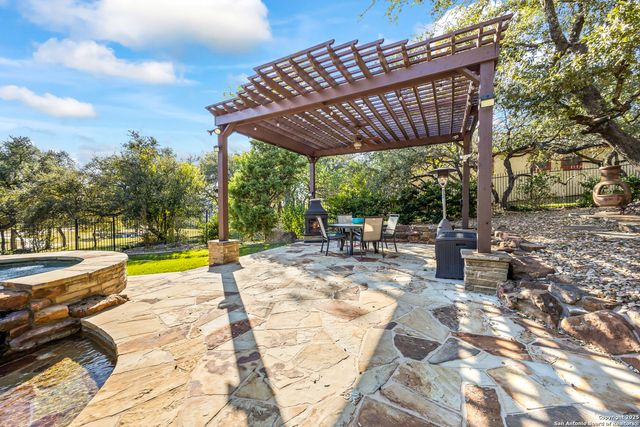 8202 Plum Valley, San Antonio, TX 78255