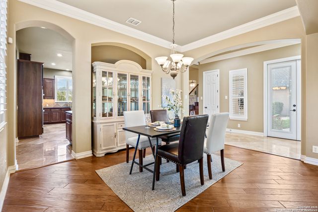 8202 Plum Valley, San Antonio, TX 78255