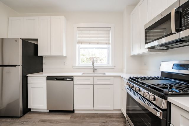 721 Reba Place 3N, Evanston, IL 60202