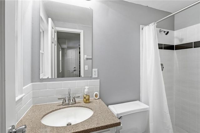 20814 W 45th Terrace, Shawnee, KS 66218