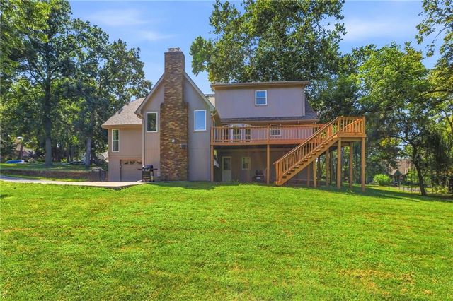 20814 W 45th Terrace, Shawnee, KS 66218