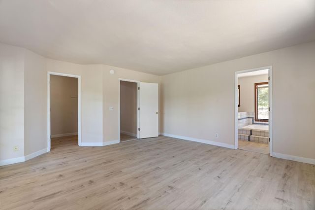 19617 Victoria Dr, Grass Valley, CA 95949