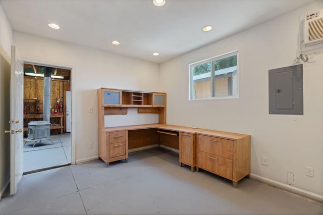19617 Victoria Dr, Grass Valley, CA 95949