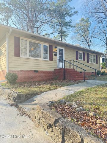 1003 Mohawk Avenue, Fayetteville, NC 28303