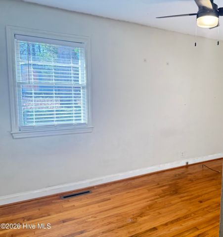 1003 Mohawk Avenue, Fayetteville, NC 28303