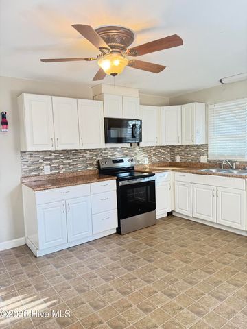 1003 Mohawk Avenue, Fayetteville, NC 28303