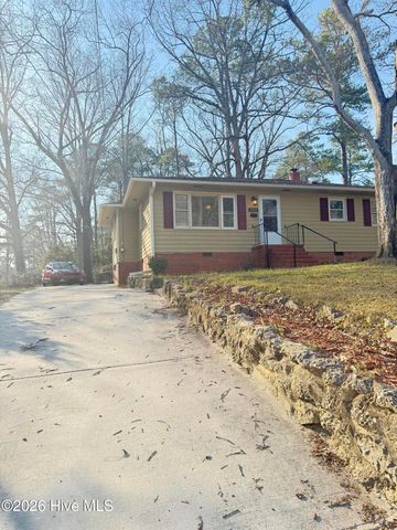 1003 Mohawk Avenue, Fayetteville, NC 28303