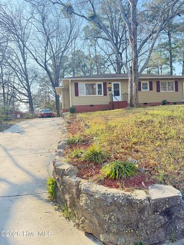 1003 Mohawk Avenue, Fayetteville, NC 28303