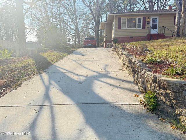 1003 Mohawk Avenue, Fayetteville, NC 28303