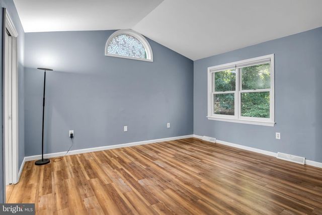 2509 NOLT RD, Lancaster, PA 17601