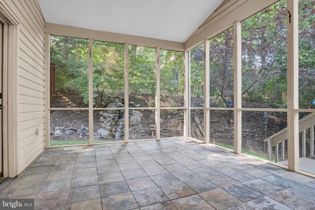 2509 NOLT RD, Lancaster, PA 17601