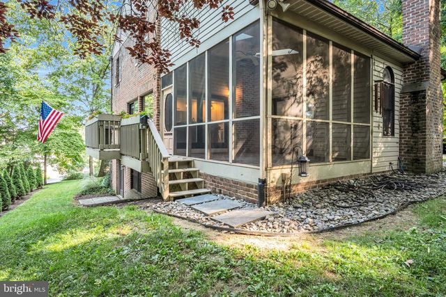 2509 NOLT RD, Lancaster, PA 17601