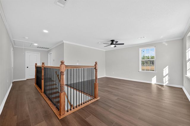 10594 Rustling Oaks Drive, Conroe, TX 77303