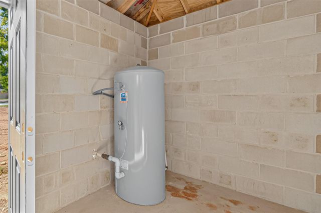 10594 Rustling Oaks Drive, Conroe, TX 77303