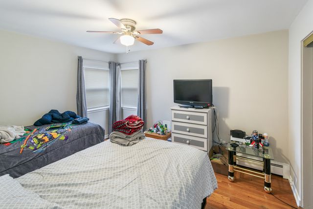 805 N 22nd Avenue, Melrose Park, IL 60160