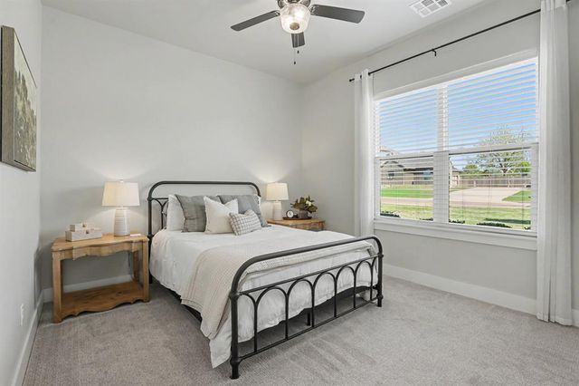 460 Old Farm Road, Edmond, OK 73034