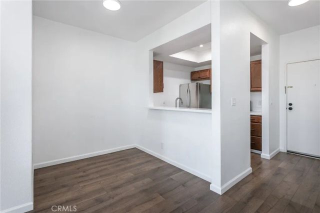 19350 Sherman Way 208, Reseda, CA 91335