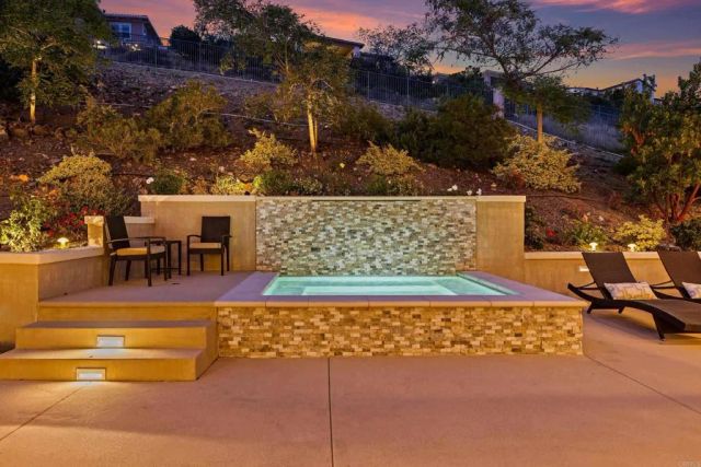 519 Ledge Street, San Marcos, CA 92078