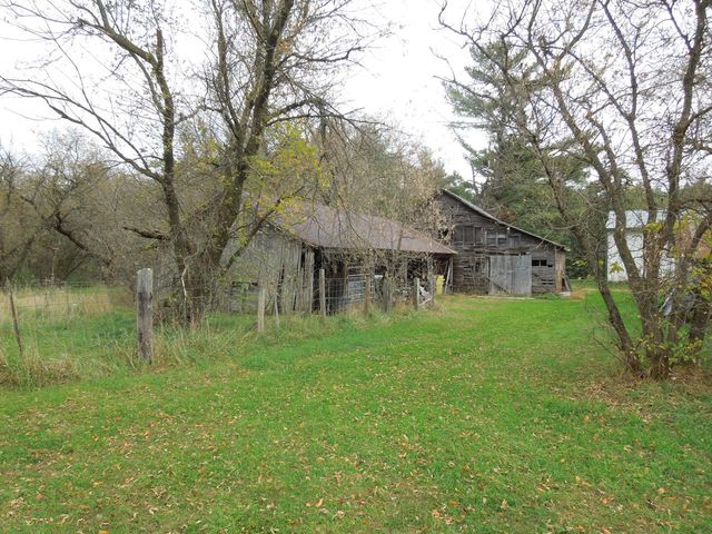 N2743 County Road O, Warrens, WI 54666