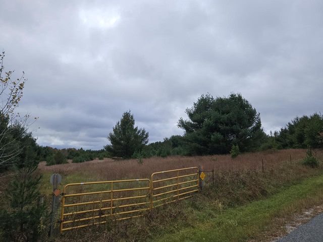 N2743 County Road O, Warrens, WI 54666