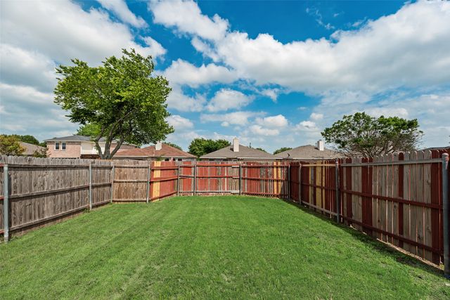 2938 Marquis Lane, Lancaster, TX 75134