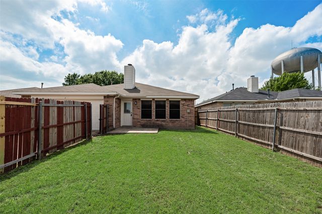 2938 Marquis Lane, Lancaster, TX 75134