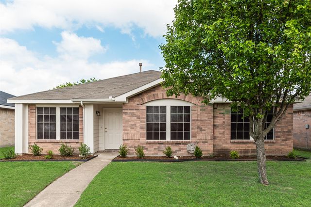 2938 Marquis Lane, Lancaster, TX 75134