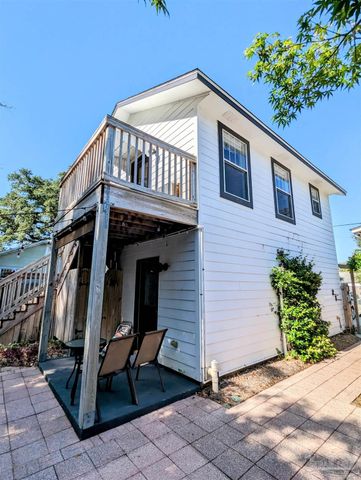 1705 N 17th Ave, Pensacola, FL 32503