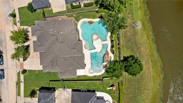 26 Little Rise Drive, Missouri City, TX 77459