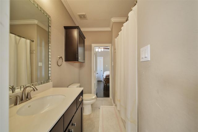 26 Little Rise Drive, Missouri City, TX 77459