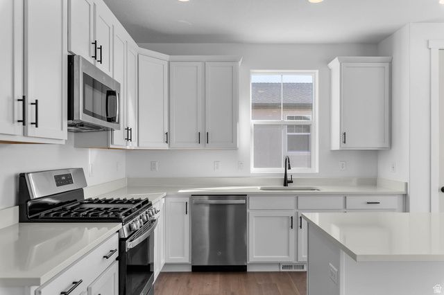 1822 E KERN MTN, Eagle Mountain, UT 84005