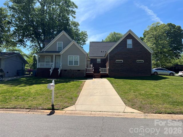 5111 Clearwater Road, Charlotte, NC 28217