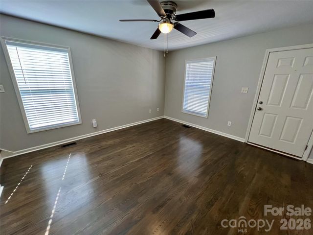 5111 Clearwater Road, Charlotte, NC 28217