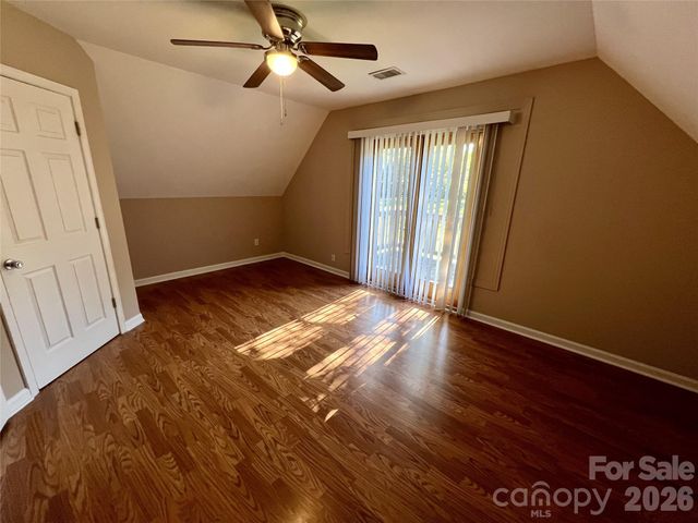 5111 Clearwater Road, Charlotte, NC 28217