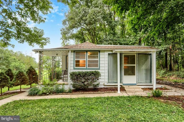 5652 UNION DEPOSIT RD, Harrisburg, PA 17111