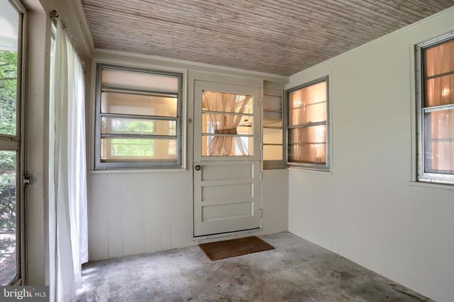 5652 UNION DEPOSIT RD, Harrisburg, PA 17111