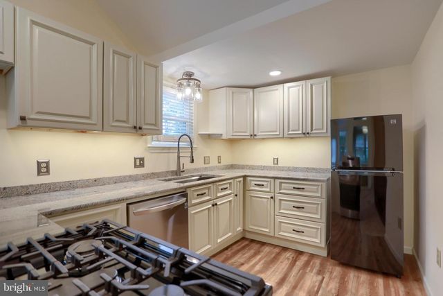 5652 UNION DEPOSIT RD, Harrisburg, PA 17111