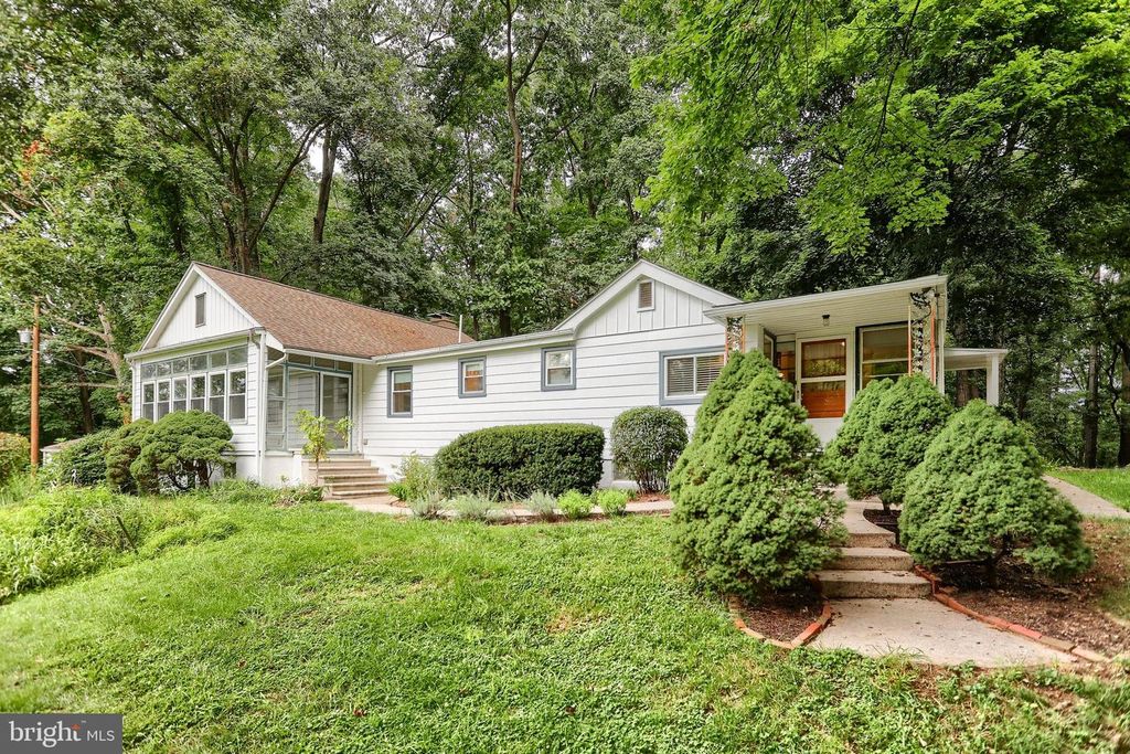 5652 UNION DEPOSIT RD, Harrisburg, PA 17111