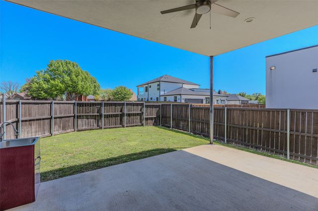 9742 Sunset Drive, Frisco, TX 75033
