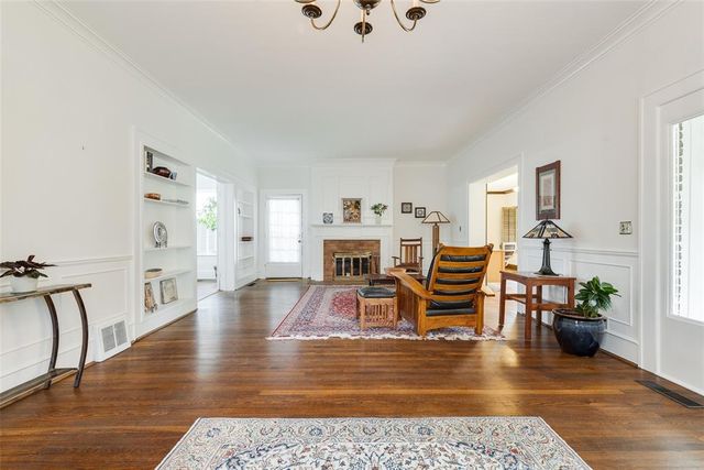307 NW 19th Street, Oklahoma City, OK 73103