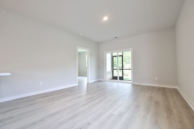 1005 Stoney Brook Pvt Bend, Gallatin, TN 37066