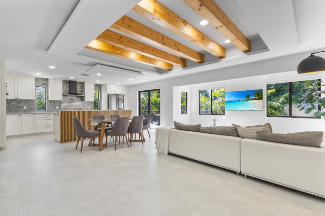 501 NW High St Street, Boca Raton, FL 33432