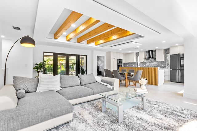 501 NW High St Street, Boca Raton, FL 33432